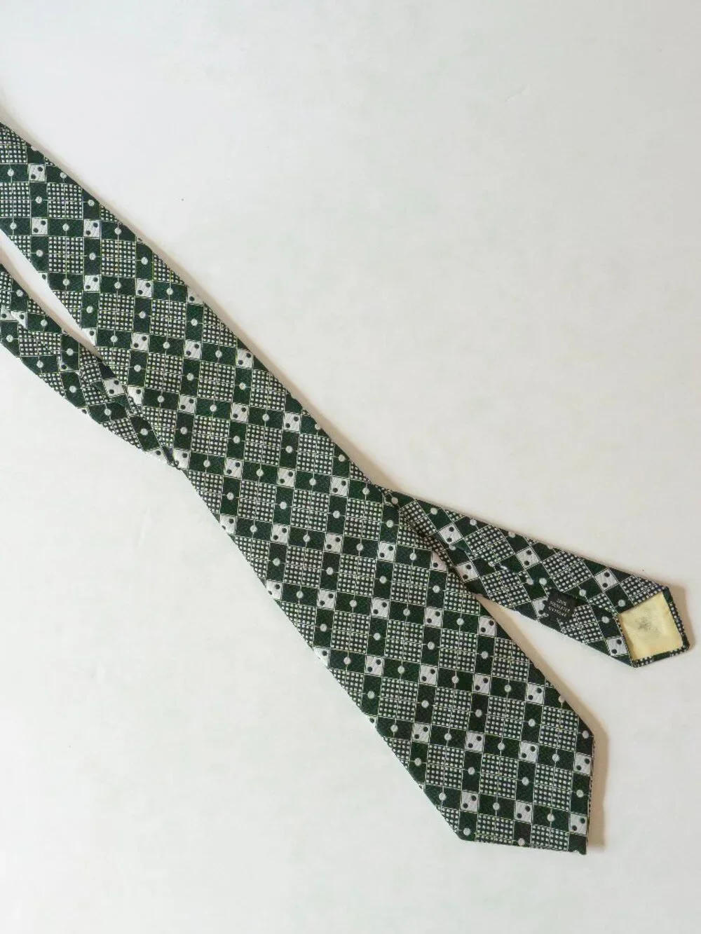 Vintage 1970s Men’s Green Geometric Polyester Wide Necktie 55” Long Retro Tie